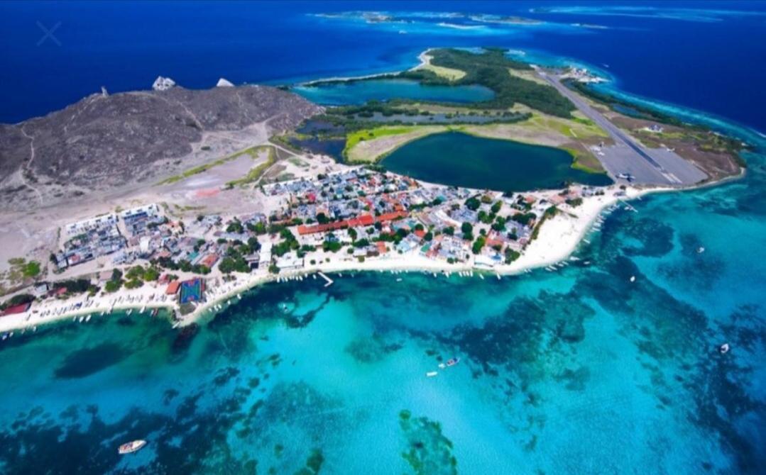 Posada Galapagos Лос Рокес Екстериор снимка